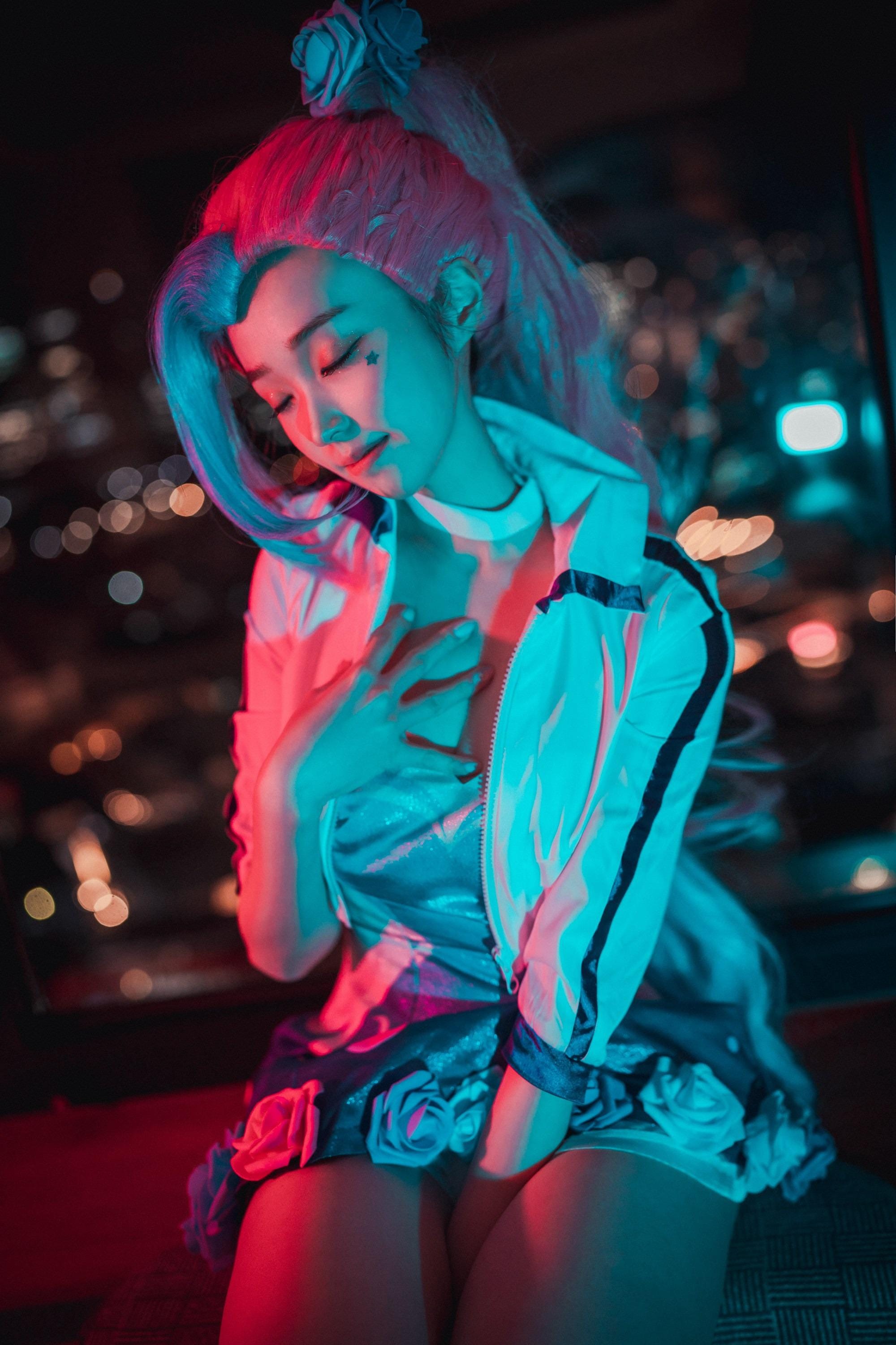 League of Legends female champion naughty cosplay